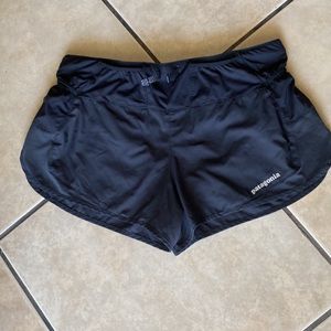 Women’s Patagonia workout black shorts S